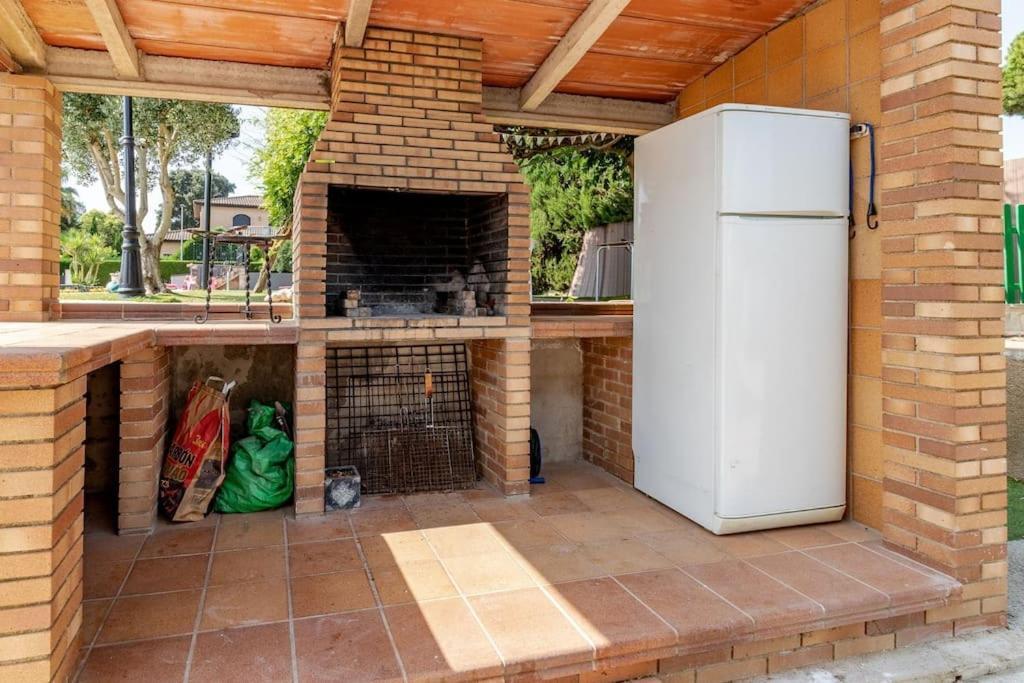 Casa Rural Con Piscina Privada, Barbacoa, Wifi Y Parking Incluido Viloví de Oñar Kültér fotó