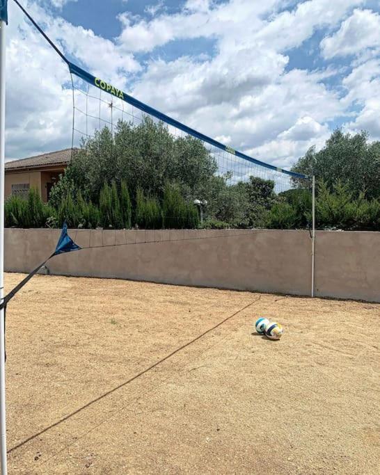 Casa Rural Con Piscina Privada, Barbacoa, Wifi Y Parking Incluido Viloví de Oñar Kültér fotó